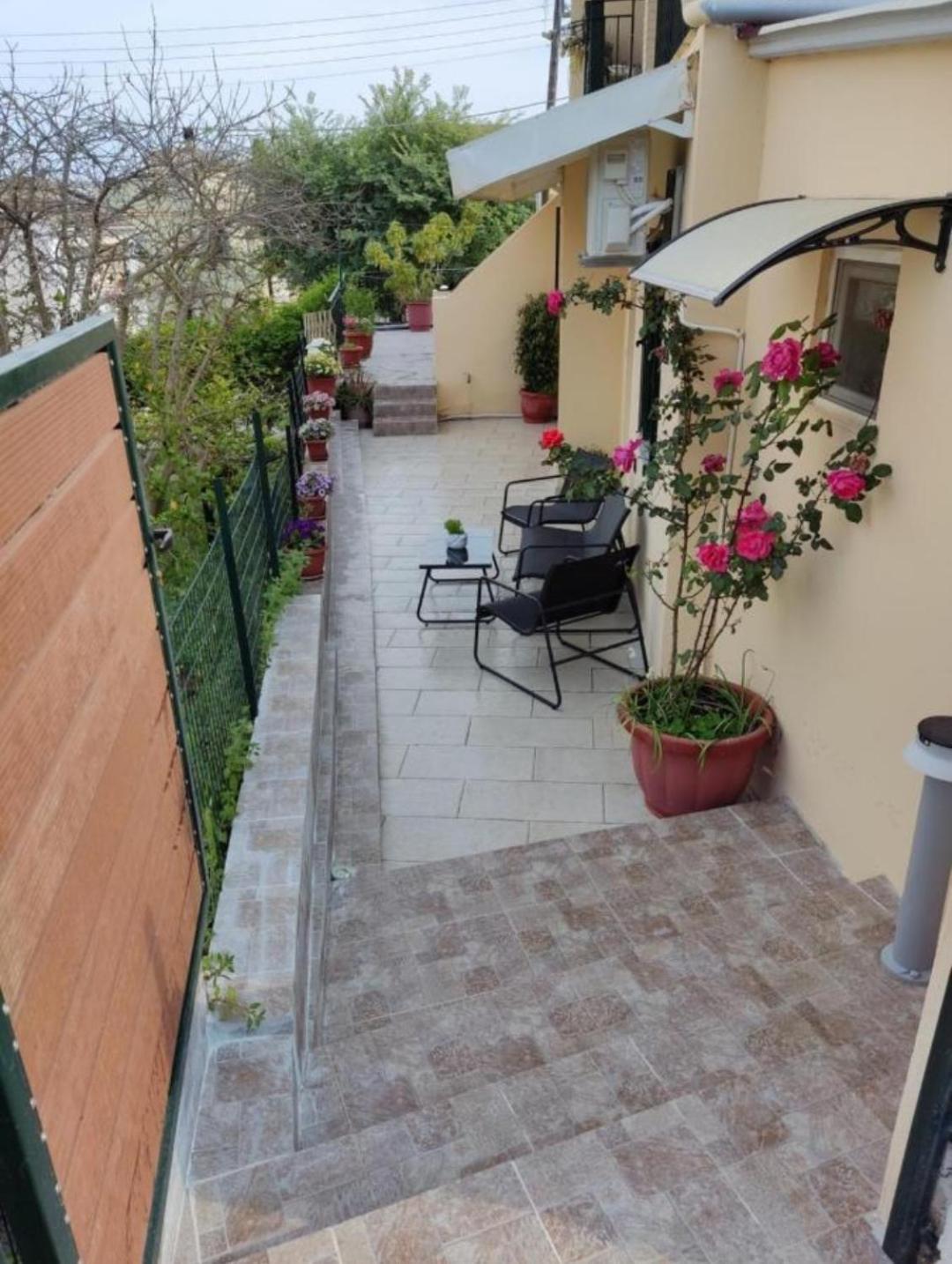 Peters Apartment Corfu (city) Экстерьер фото