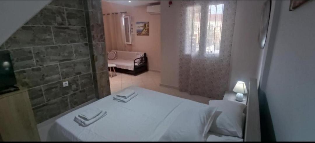 Peters Apartment Corfu (city) Экстерьер фото