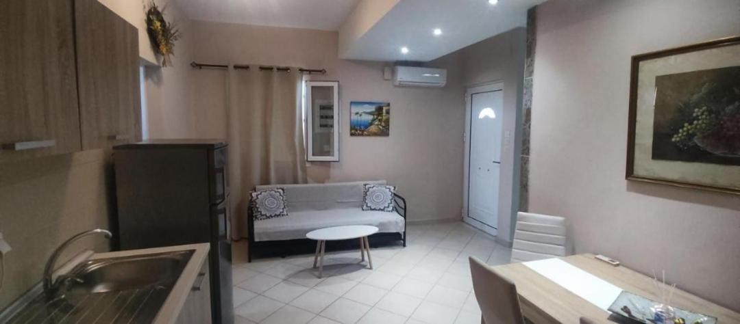 Peters Apartment Corfu (city) Экстерьер фото