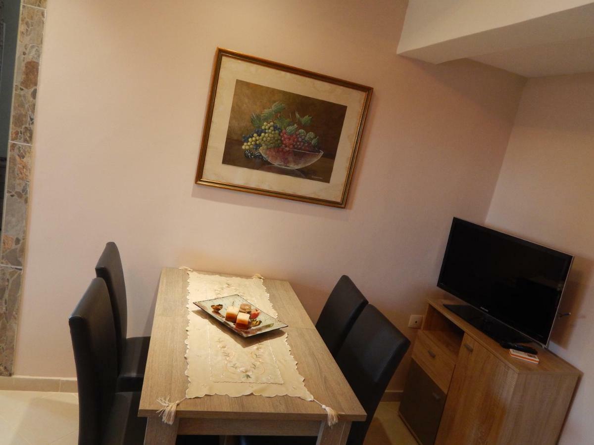Peters Apartment Corfu (city) Экстерьер фото
