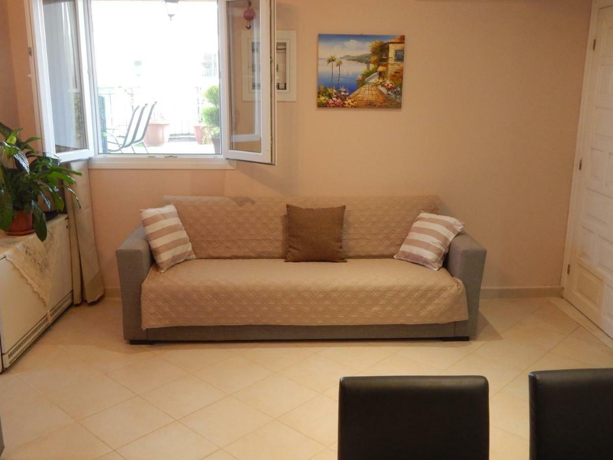 Peters Apartment Corfu (city) Экстерьер фото